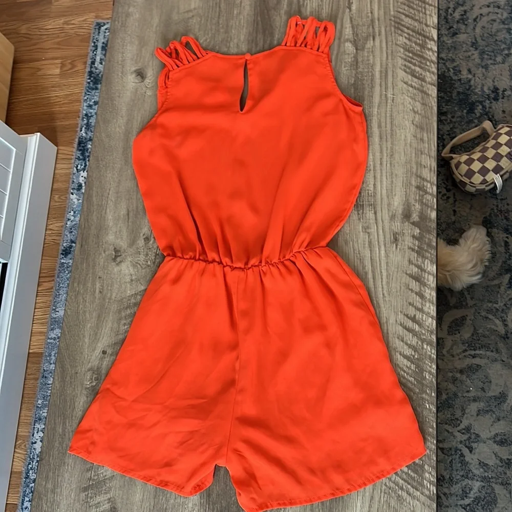 Romper - Picture 2 of 3